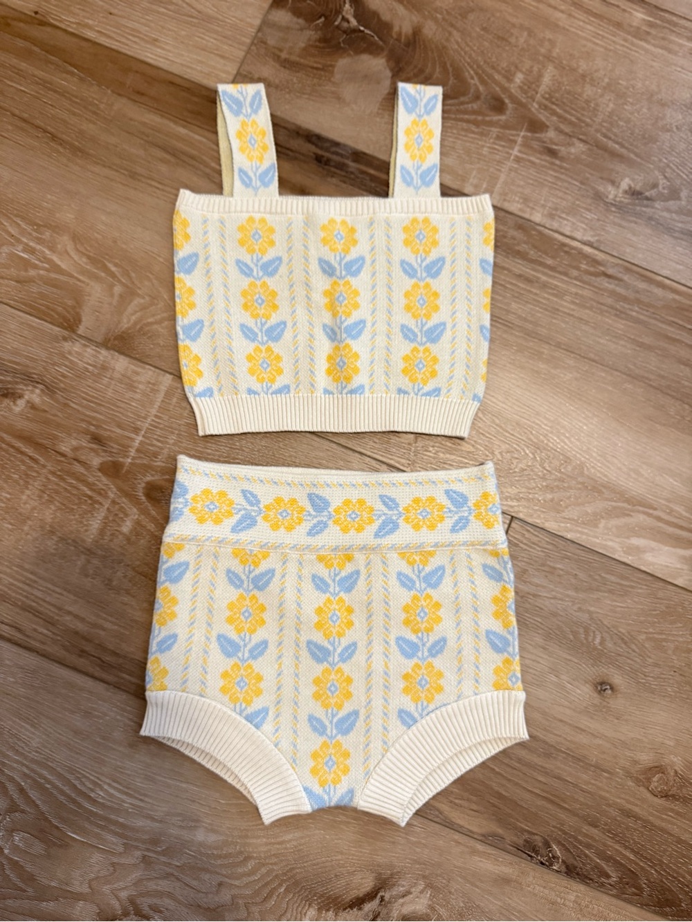 Kids Two-Piece Floral Knit Matching Set in Yellow and Light Blue